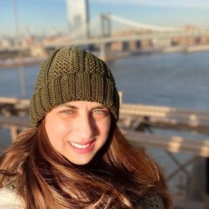 Meet your Posher, Valéria